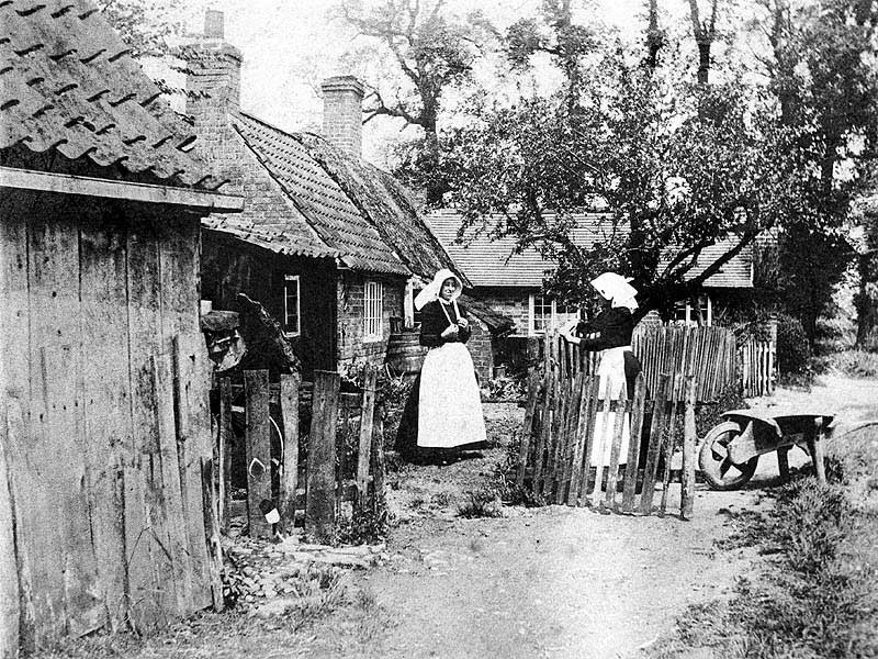 bb Old Clifton Village
